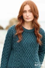 CABLE CREW NECK SWEATER C5597