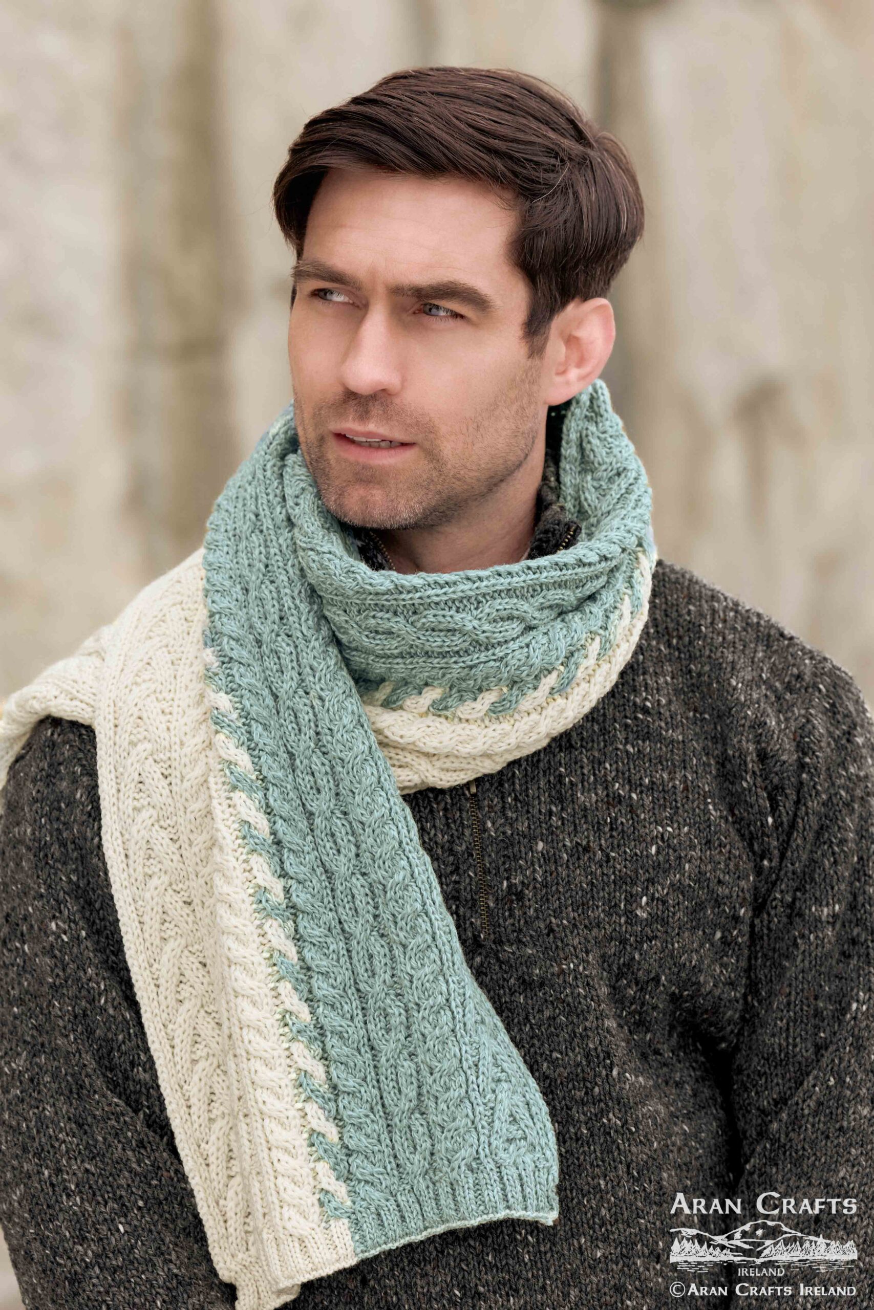 CHUNKY CABLE KNIT SCARF X4855